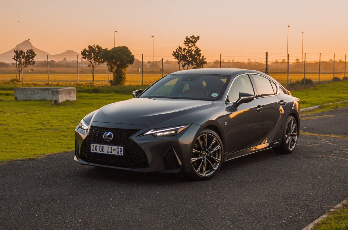 Замена масла на Lexus IS